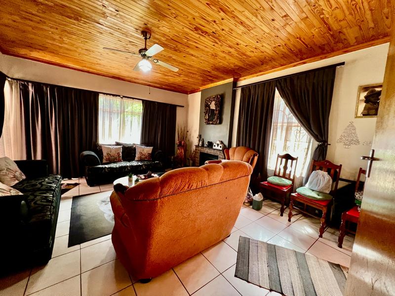 4 Bedroom Property for Sale in Kathu Northern Cape